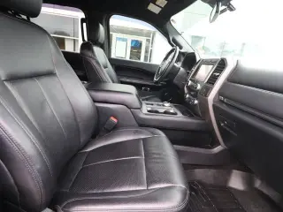 Ford Expedition 2020 4x2 XLT 4dr SUV