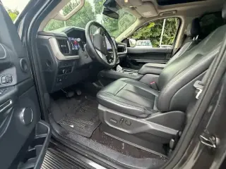 Ford Expedition MAX 2023 4x2 XLT 4 puertas SUV