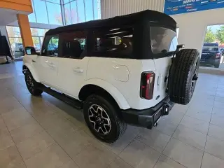 Ford Bronco 2022 4x4 Outer Banks 4dr SUV