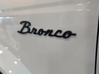 Ford Bronco 2022 4x4 Outer Banks 4dr SUV