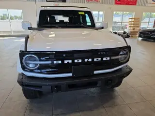 Ford Bronco 2022 4x4 Outer Banks 4dr SUV