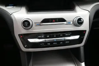 Ford Explorer 2024 AWD XLT 4dr SUV