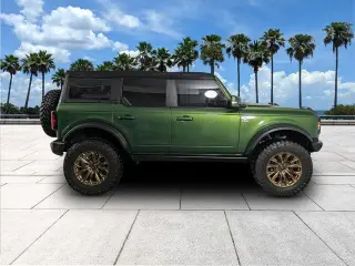 Ford Bronco 2022 4x4 Base Advanced 4dr SUV