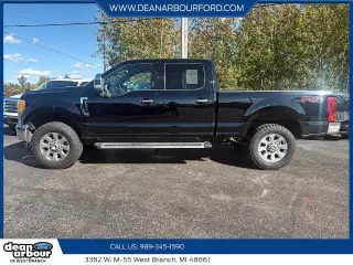 Ford F-250 Super Duty 2017 4x4 Lariat 4dr Crew Cab 6.8 ft. SB Pickup