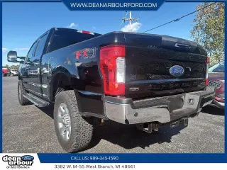 Ford F-250 Super Duty 2017 4x4 Lariat 4dr Crew Cab 6.8 ft. SB Pickup