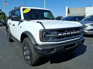 Ford Bronco 2023 4x4 Big Bend SUV de 4 puertas