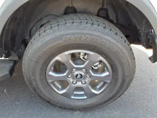 Ford Bronco 2023 4x4 Big Bend SUV de 4 puertas