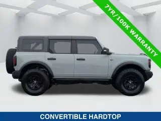 Ford Bronco 2022 4x4 Base Advanced 4dr SUV