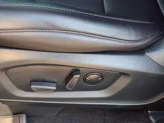 Ford Explorer 2023 AWD XLT 4dr SUV