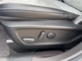 Ford Escape 2023 AWD Platinum 4dr SUV