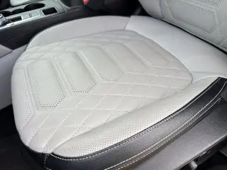 Ford Escape 2023 AWD Platinum 4dr SUV