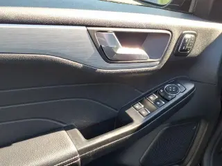 Ford Escape 2025 AWD Platinum 4dr SUV