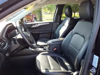 Ford Escape 2025 AWD Platinum 4dr SUV