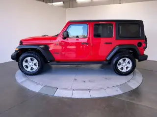 Jeep Wrangler Unlimited 2022 4x4 Deportivo 4 SUV