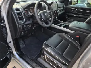 Ram 1500 2025 4x4 Laramie 4dr Crew Cab 5.6 ft. SB Pickup