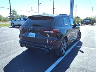 Ford Escape 2023 ST-Line SUV de 4 puertas