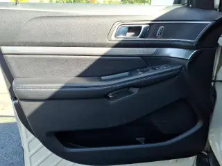 Ford Explorer 2018 AWD XLT 4dr SUV