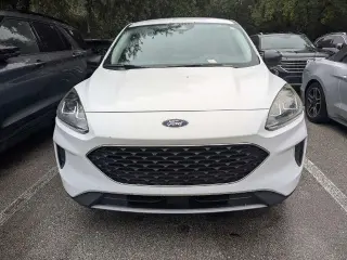 Ford Escape 2022 SE 4dr SUV