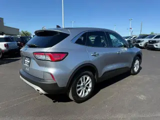 Ford Escape 2021 SE 4dr SUV