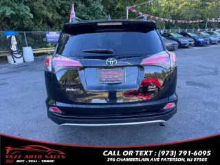 2018 Toyota RAV4 XLE AWD (Natl)