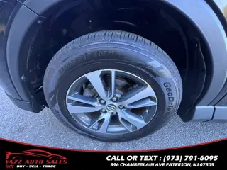 2018 Toyota RAV4 XLE AWD (Natl)