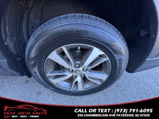 2018 Toyota RAV4 XLE AWD (Natl)