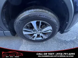 2018 Toyota RAV4 XLE AWD (Natl)