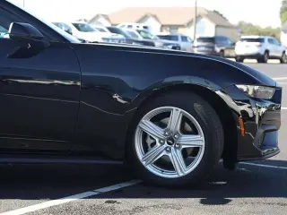 Ford Mustang 2026 EcoBoost Premium convertible 2 puertas