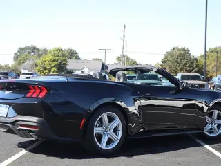 Ford Mustang 2026 EcoBoost Premium convertible 2 puertas