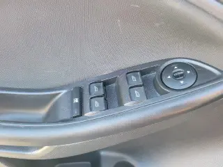 Ford Focus 2016 SE 4dr Hatchback