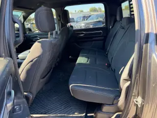 Ram 1500 2019 4x4 Big Horn 4dr Crew Cab 5.6 ft. SB Pickup