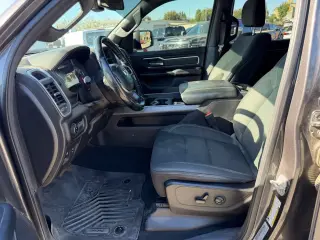 Ram 1500 2019 4x4 Big Horn 4dr Crew Cab 5.6 ft. SB Pickup