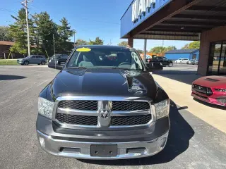 Ram 1500 2017 4x4 Express 4dr Quad Cab 6.3 ft. SB Pickup