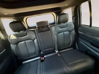 Jeep Grand Cherokee 2023 4x4 Overland 4dr SUV