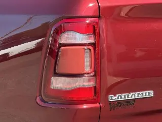 Ram 1500 2019 4x4 Laramie 4dr Crew Cab 5.6 ft. SB Pickup