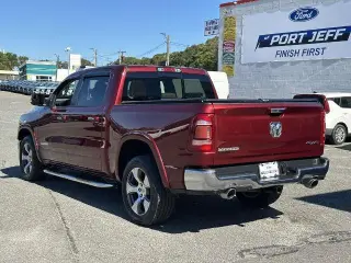 Ram 1500 2019 4x4 Laramie 4dr Crew Cab 5.6 ft. SB Pickup