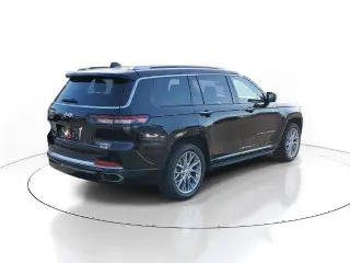 Jeep Grand Cherokee L 2023 4x4 Summit 4 puertas SUV