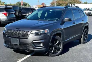 Jeep Cherokee 2019 Latitude Plus 4dr SUV