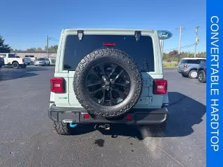 Jeep Wrangler 2023 4x4 High Altitude 4xe 4dr SUV