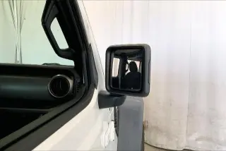 Jeep Wrangler Unlimited 2018 4x4 Deportivo 4dr SUV (lanzamiento a mitad de año)