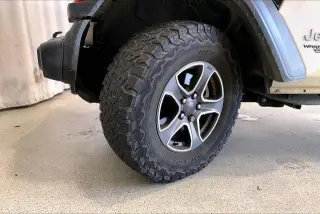 Jeep Wrangler Unlimited 2018 4x4 Deportivo 4dr SUV (lanzamiento a mitad de año)