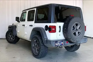 Jeep Wrangler Unlimited 2018 4x4 Deportivo 4dr SUV (lanzamiento a mitad de año)