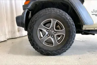 Jeep Wrangler Unlimited 2018 4x4 Deportivo 4dr SUV (lanzamiento a mitad de año)