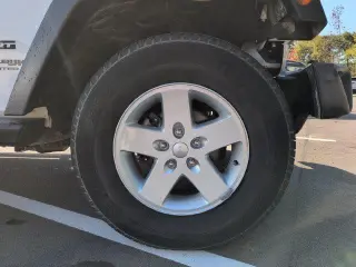 Jeep Wrangler JK Unlimited 2018 4x4 Sport 4pt SUV