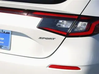 Honda Civic 2023 Sport 4 tracción automática de cintros