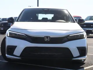 Honda Civic 2023 Sport 4 tracción automática de cintros