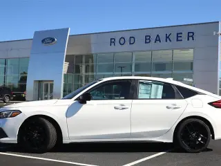 Honda Civic 2023 Sport 4 tracción automática de cintros