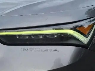 Acura Integra 2023 4 puertas Liftback CVT con paquete Technology y A-SPEC