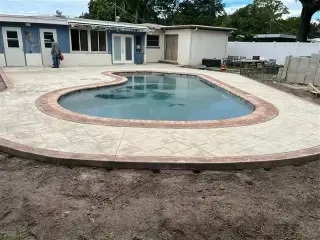 Estampado, Concreto y Piscinas