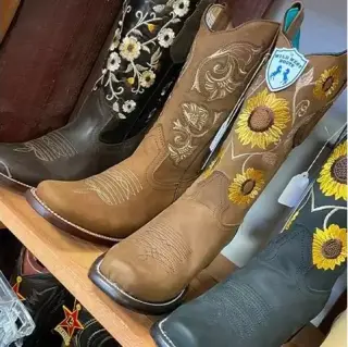 TIENDA DE BOTAS VAQUERAS